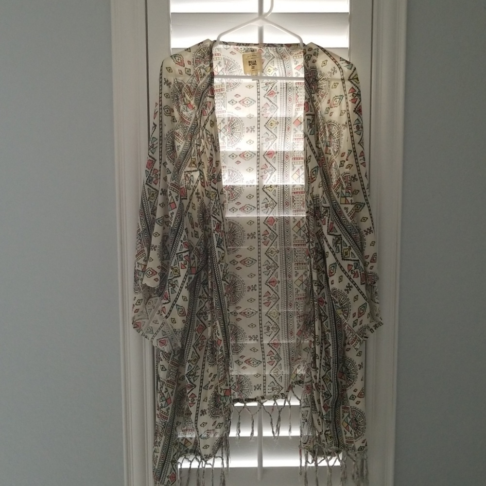 Billabong shawl, new